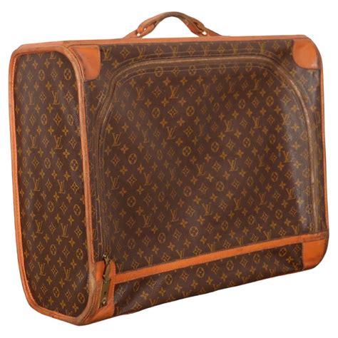 valise homme louis vuitton|Louis Vuitton hard suitcase.